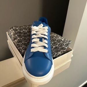 Alexander McQueen Sneaker.  Size 14